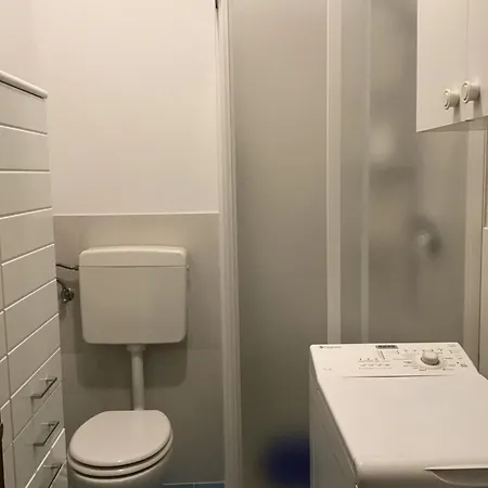 アパート Le Torri